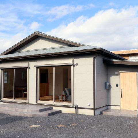 【令和8年度】ZEH＋改修と住宅耐震化促進事業の併用で最大450万円！ アイキャッチ画像